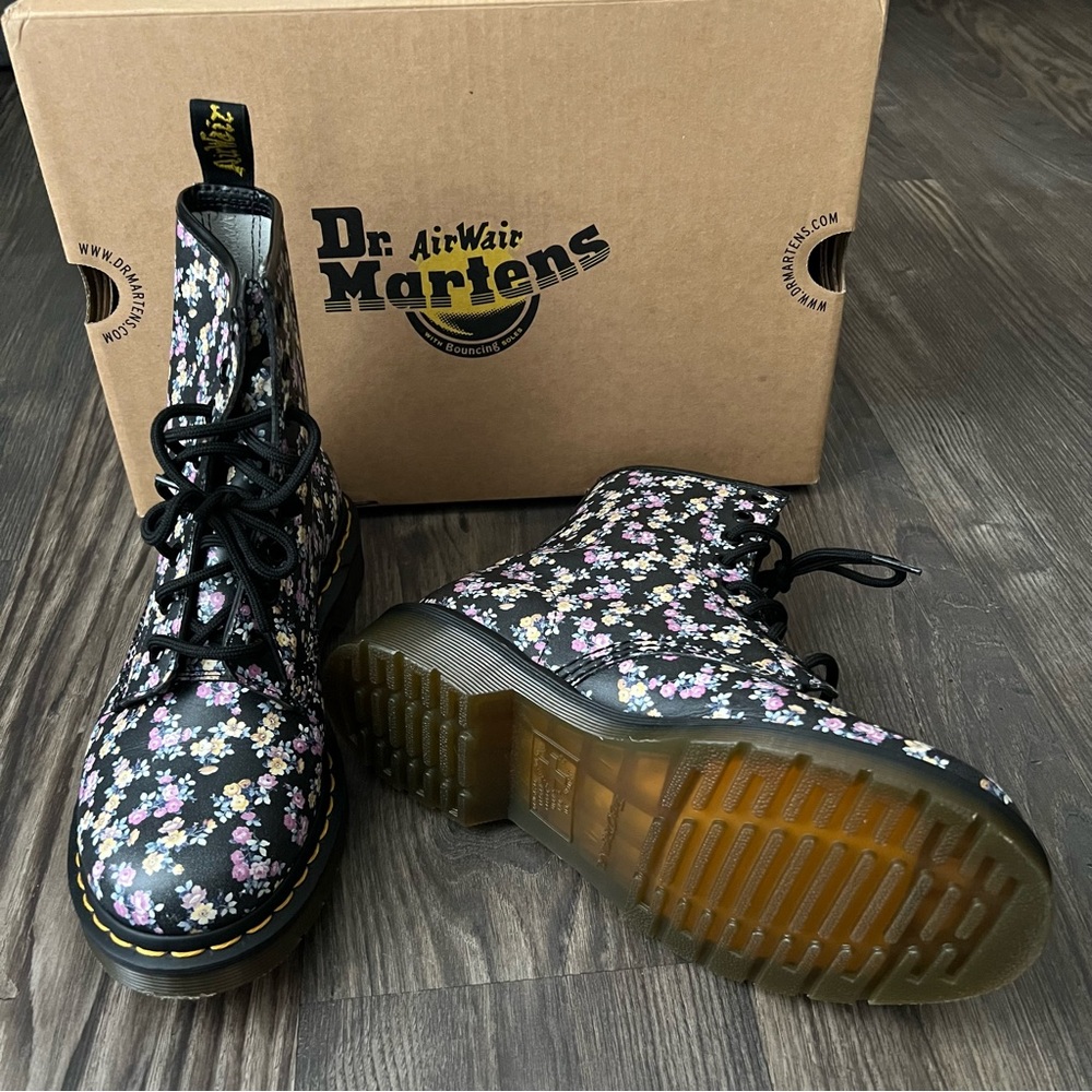 Dr. Martens Black Floral Air Wair Boots - Picture 4 of 15